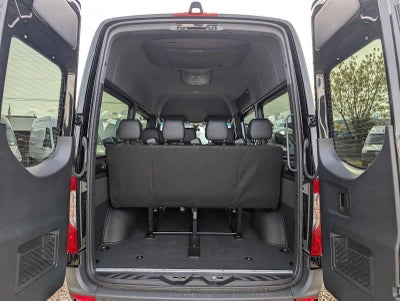 2025 Mercedes-Benz Sprinter Passenger Van 2500 Standard Roof I4 Diesel HO 144 RWD