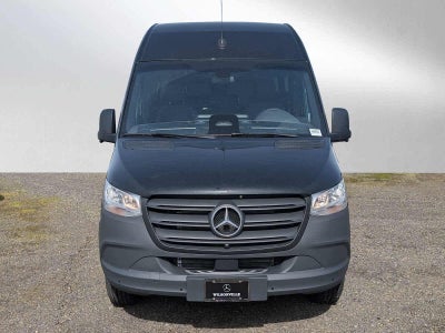 2025 Mercedes-Benz Sprinter Passenger Van 2500 Standard Roof I4 Diesel HO 144 RWD