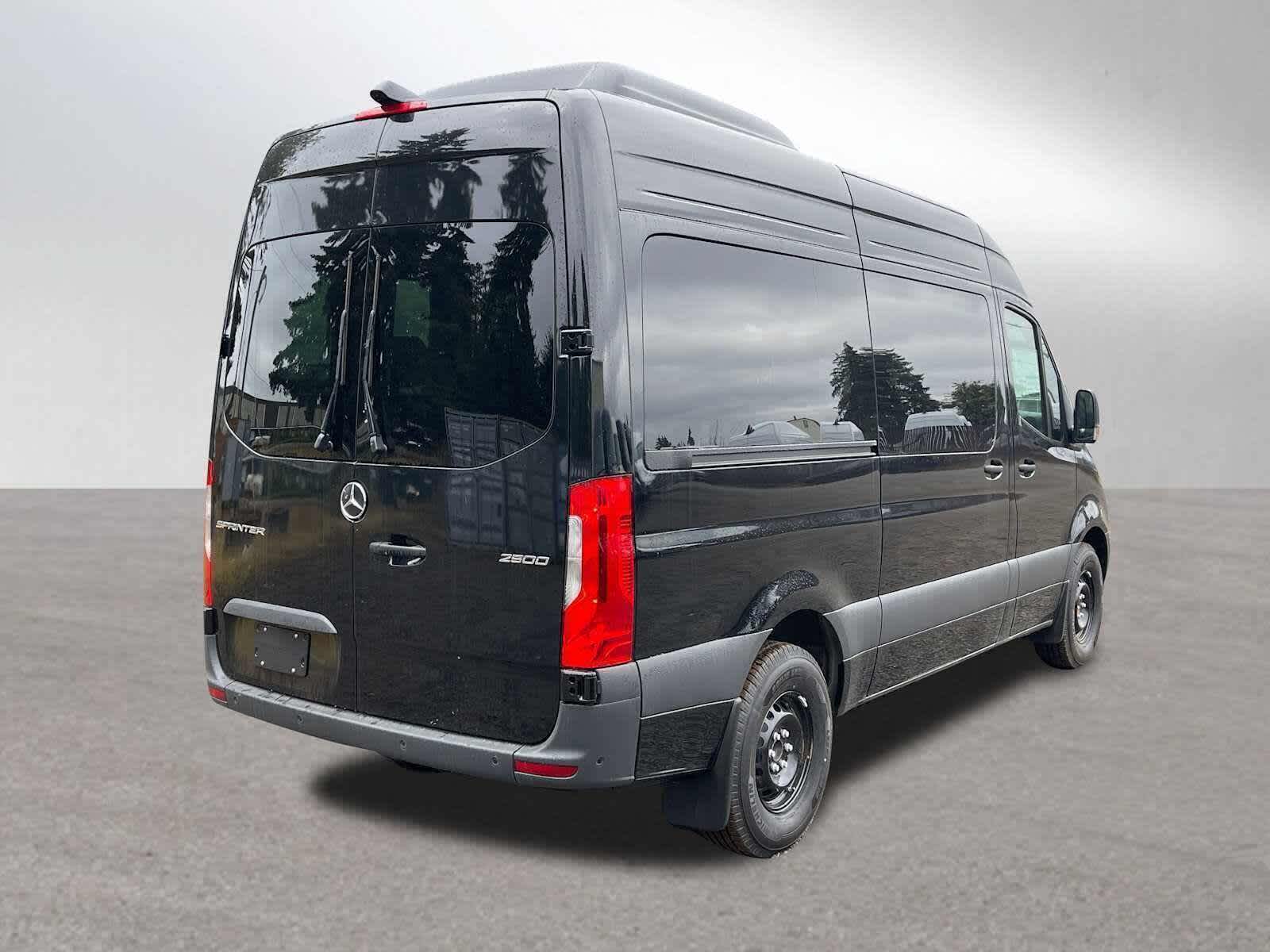2024 Mercedes-Benz Sprinter Passenger Van 2500 Standard Roof I4 Diesel HO 144 RWD