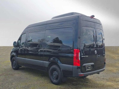 2025 Mercedes-Benz Sprinter Passenger Van 2500 Standard Roof I4 Diesel HO 144 RWD