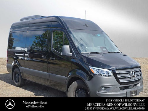 2025 Mercedes-Benz Sprinter Passenger Van 2500 Standard Roof I4 Diesel HO 144 RWD