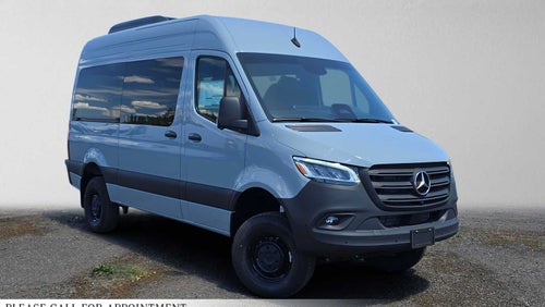 2026 Mercedes-Benz Sprinter Passenger Van 2500 Standard Roof I4 Diesel HO 144 AWD