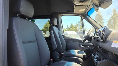 2026 Mercedes-Benz Sprinter Passenger Van 2500 Standard Roof I4 Diesel HO 144 AWD