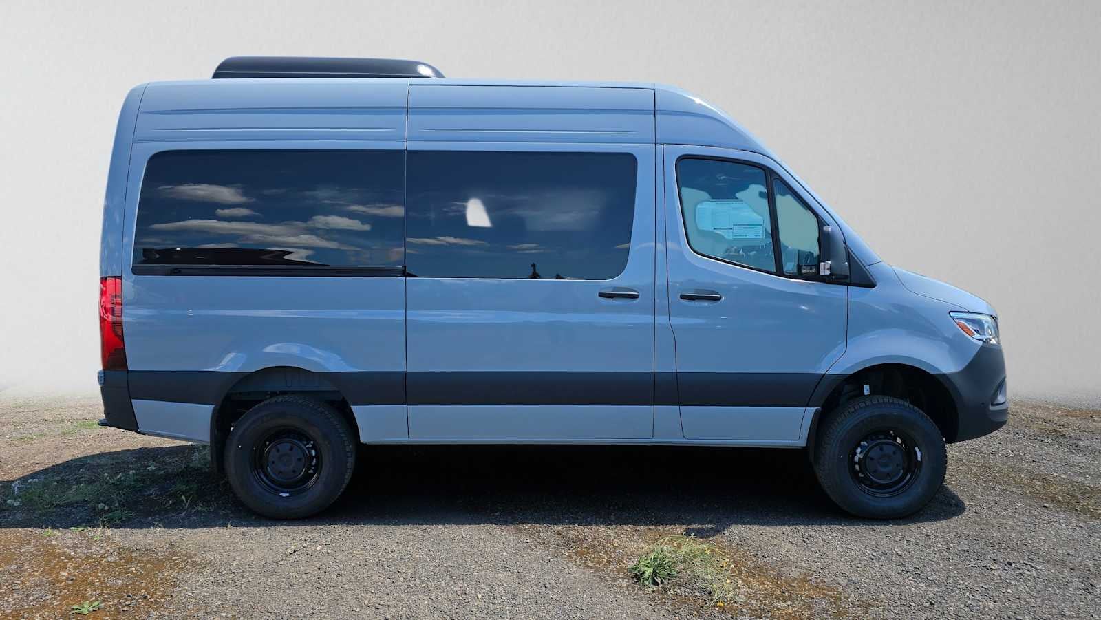 2026 Mercedes-Benz Sprinter Passenger Van 2500 Standard Roof I4 Diesel HO 144 AWD