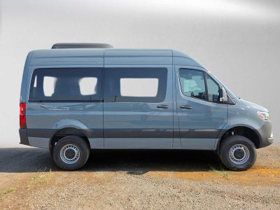 2026 Mercedes-Benz Sprinter Passenger 2500 Standard Roof I4 Diesel HO 144 AWD