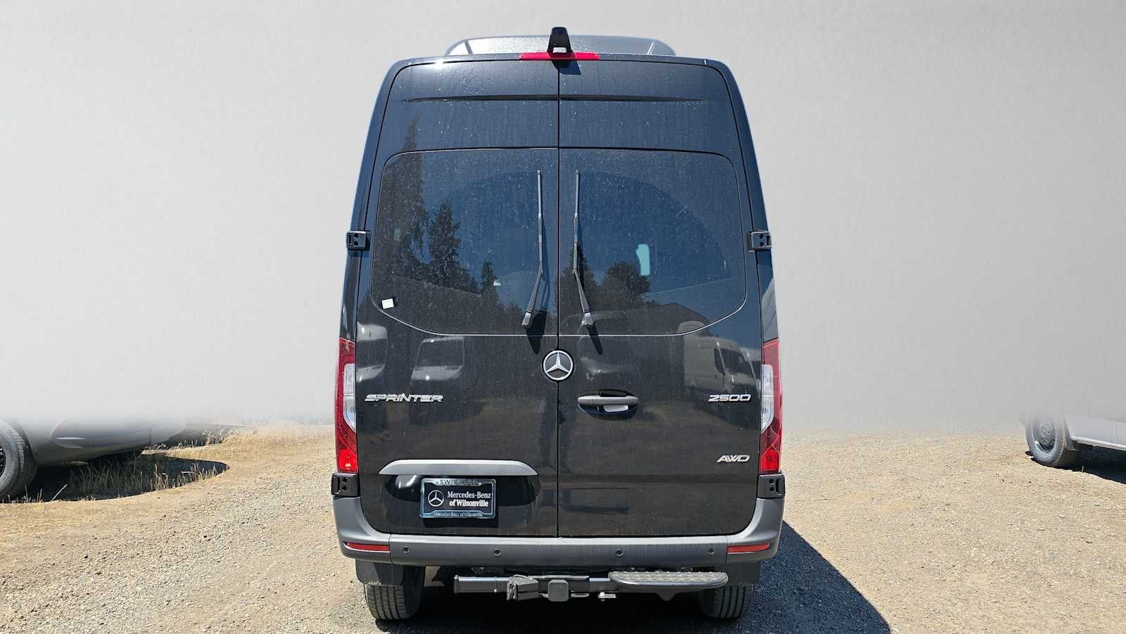 2026 Mercedes-Benz Sprinter Passenger Van 2500 Standard Roof I4 Diesel HO 144 AWD