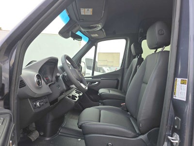 2026 Mercedes-Benz Sprinter Passenger Van 2500 Standard Roof I4 Diesel HO 144 AWD