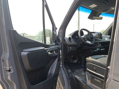 2026 Mercedes-Benz Sprinter Passenger Van 2500 Standard Roof I4 Diesel HO 144 AWD