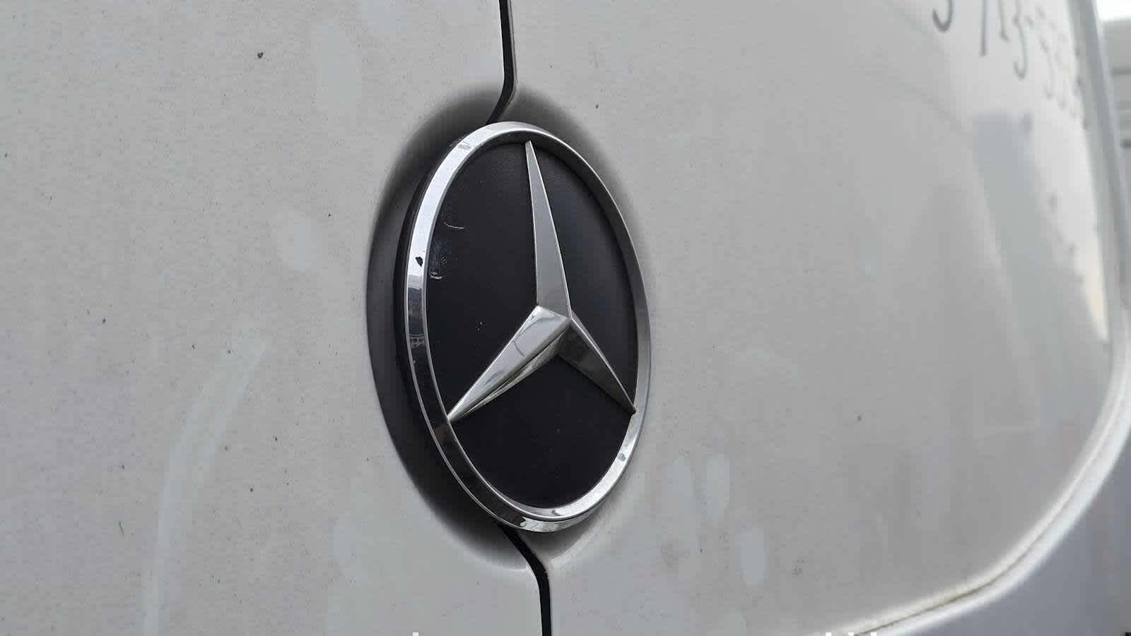 2018 Mercedes-Benz Sprinter Cargo Van 2500 Standard Roof V6 144 RWD