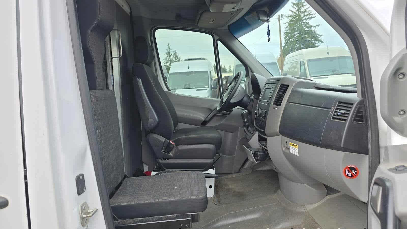 2018 Mercedes-Benz Sprinter Cargo Van 2500 Standard Roof V6 144 RWD